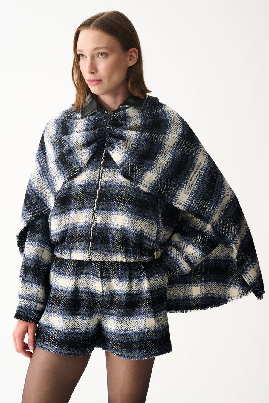 INDIGO CAPE / NAVY BLUE PLAID