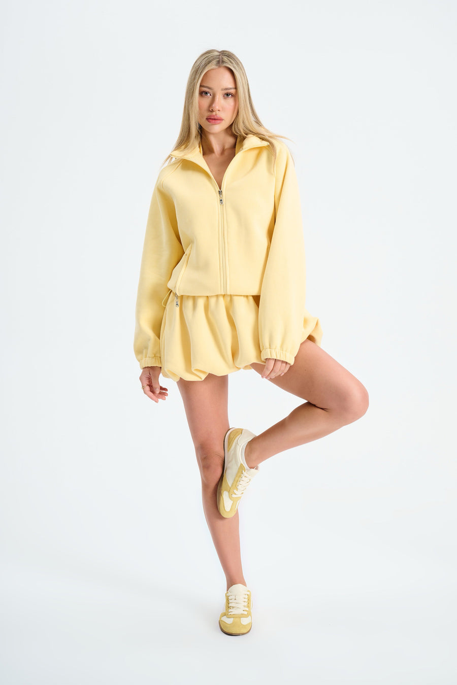 COZY SWEATSHIRT / YELLOW