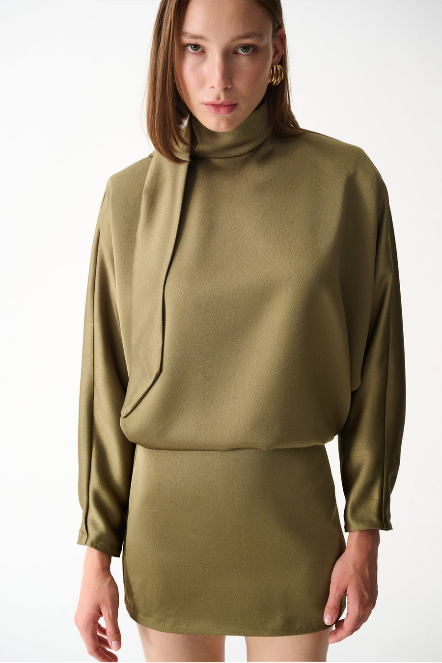 AMORE SATIN DRESS / OLIVE GREEN
