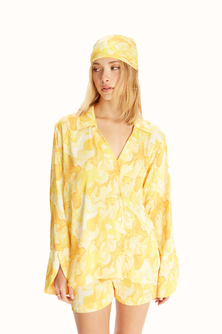 AURA SHORTS SET / YELLOW PATTERNED